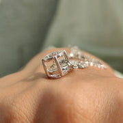 Round Cut Pendant With Simple Solitaire Style